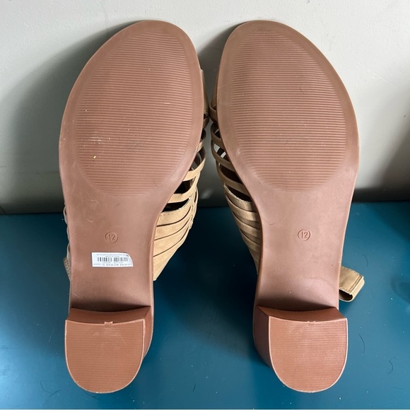 Torrid Tan Woven Blocked Heel Sandals Size 12 W Side Zip Cage Open Toe - Picture 9 of 11